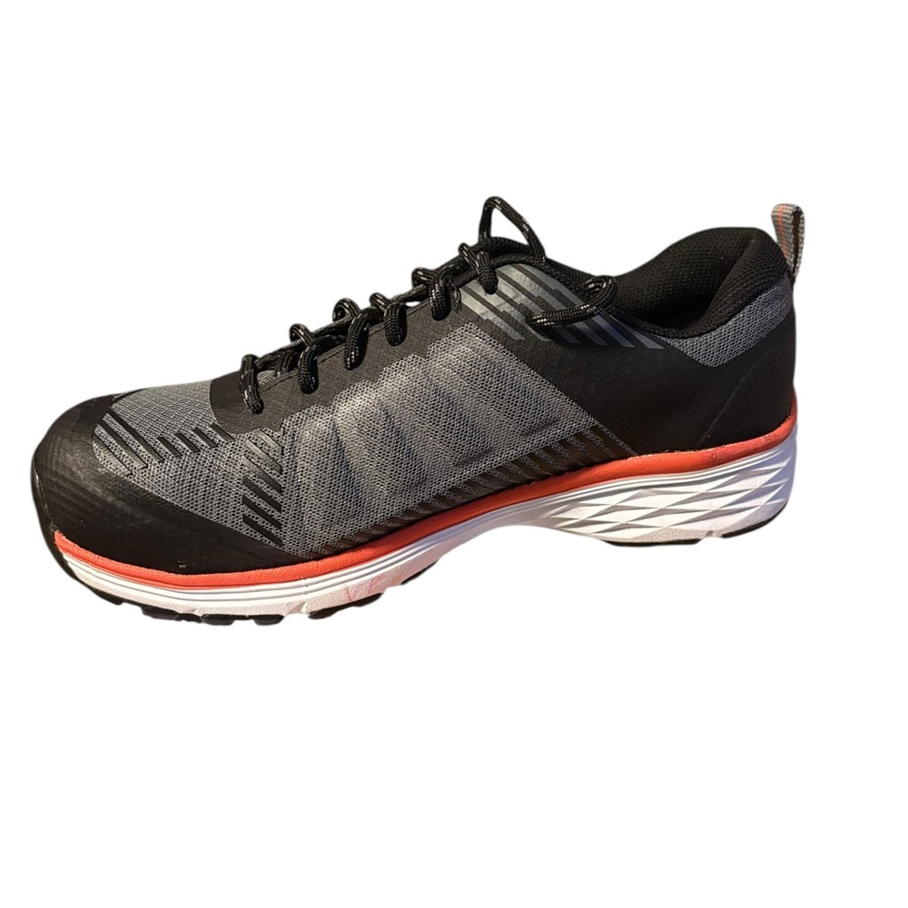 Women’s Size 9 Helly Hansen low cut Work Shoes